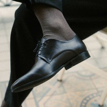 Polobotky James Black