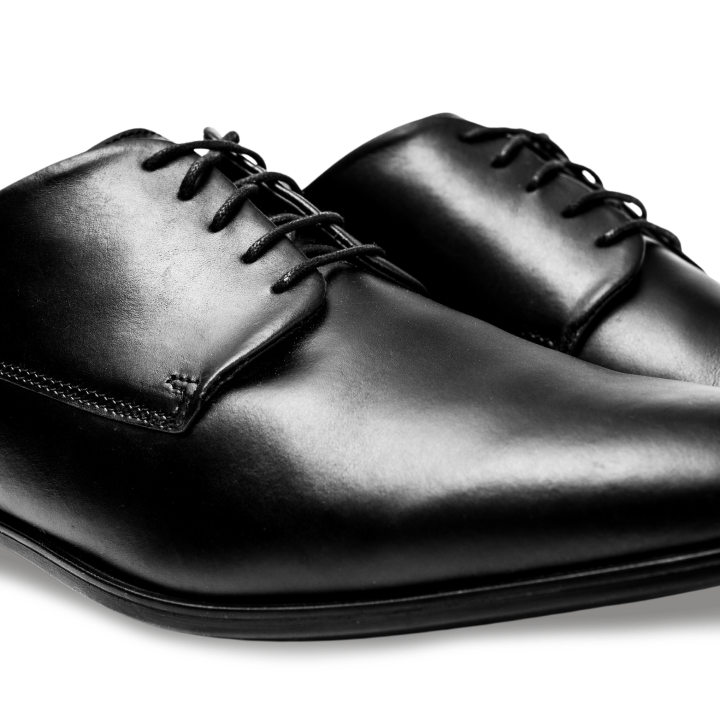 Polobotky James Black