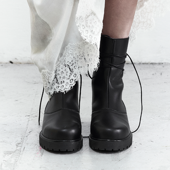 Vasky x Sure Curated Soldier Black